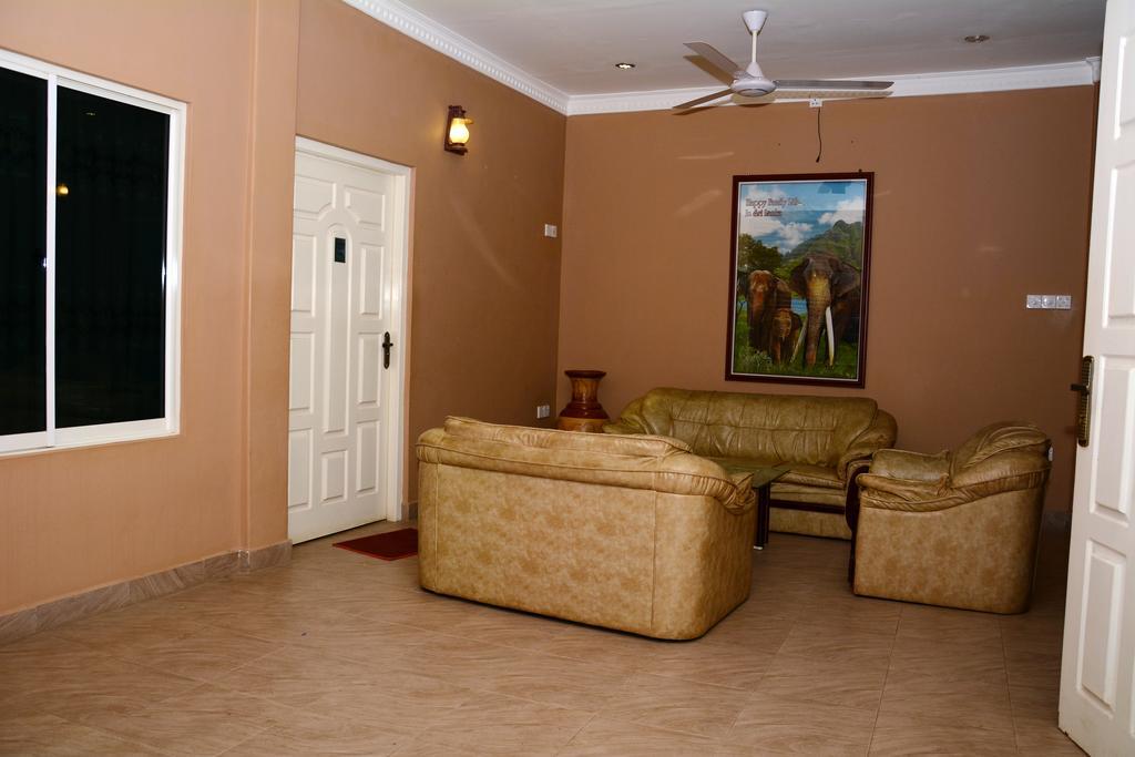 Jkab Park Hotel Trincomalee Exteriér fotografie
