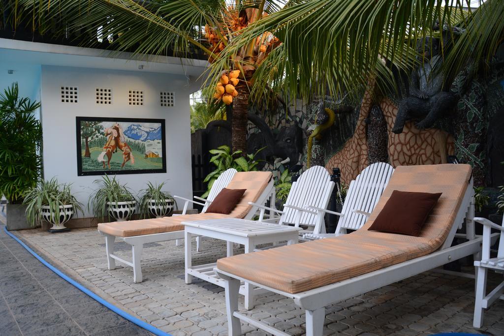 Jkab Park Hotel Trincomalee Exteriér fotografie