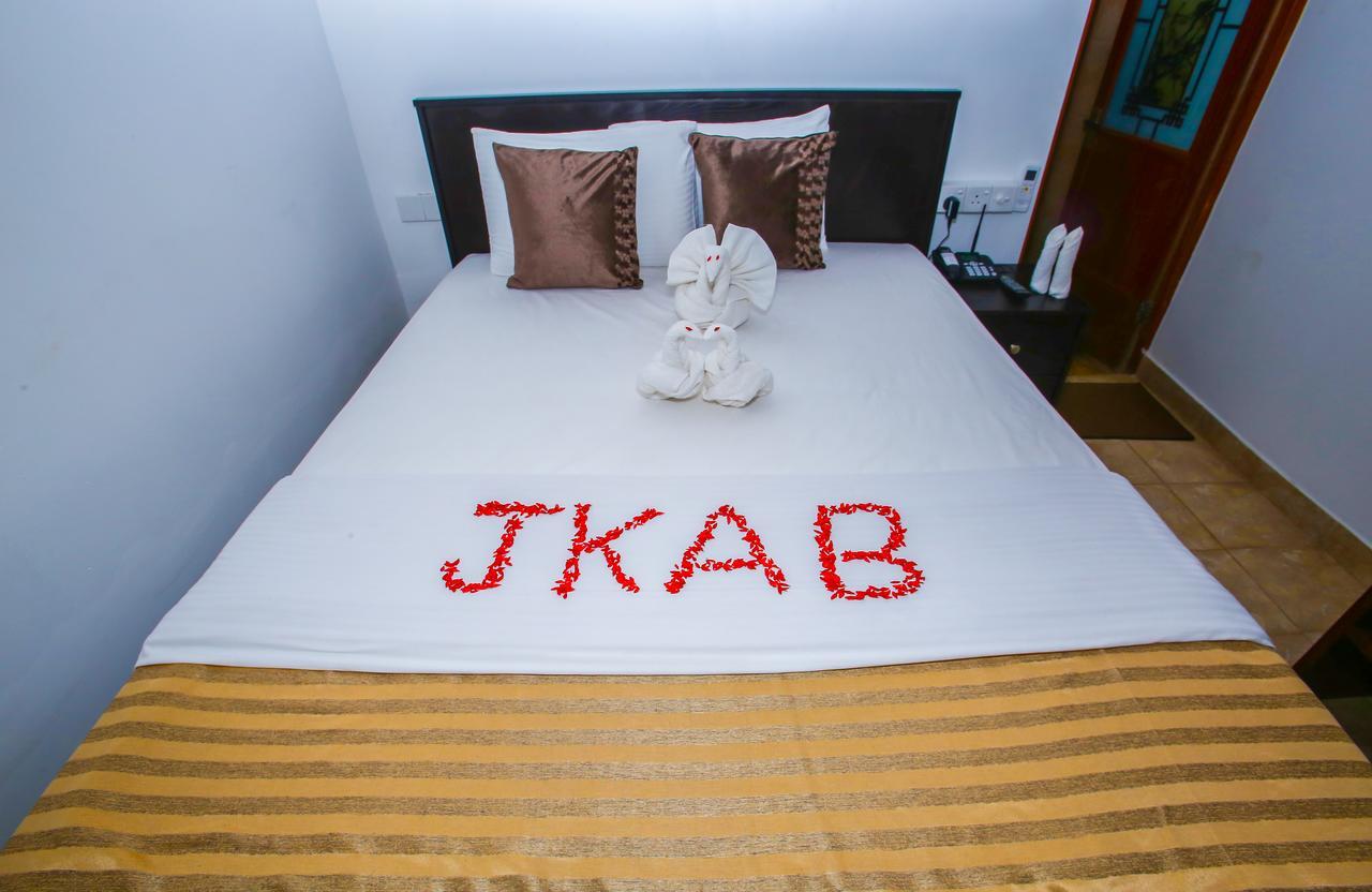 Jkab Park Hotel Trincomalee Exteriér fotografie